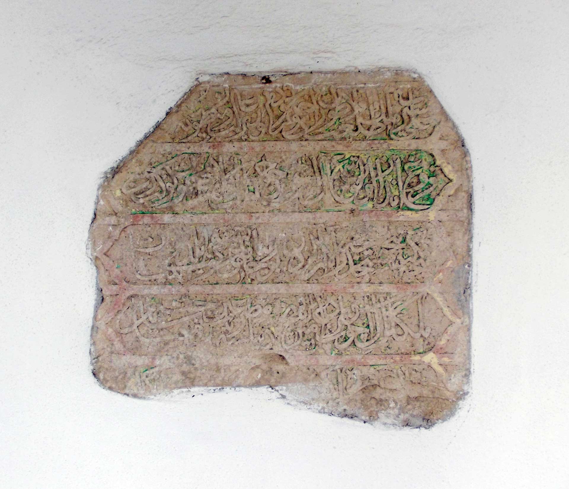 Stari nišani iznad sela Budmolića kod Tarčina